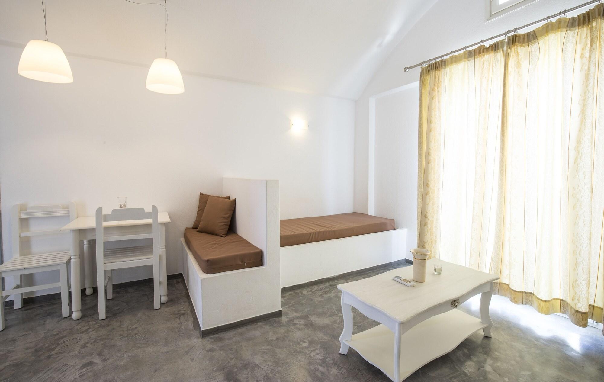Sea View Beach Hotel (Adults Only) Периволос Екстериор снимка