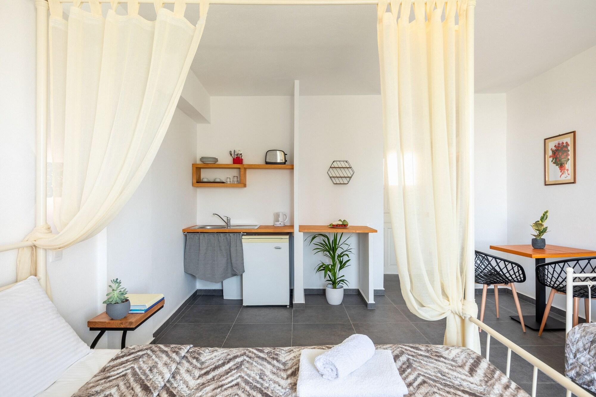 Sea View Beach Hotel (Adults Only) Периволос Екстериор снимка
