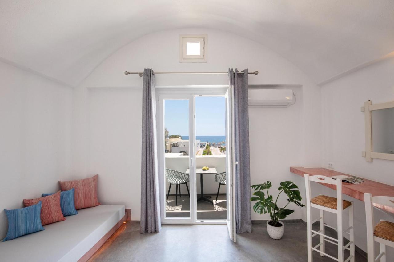 Sea View Beach Hotel (Adults Only) Периволос Екстериор снимка